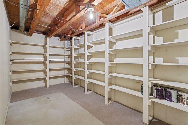 5671 Leisure South Drive Se, City Of Kentwood, MI 49548