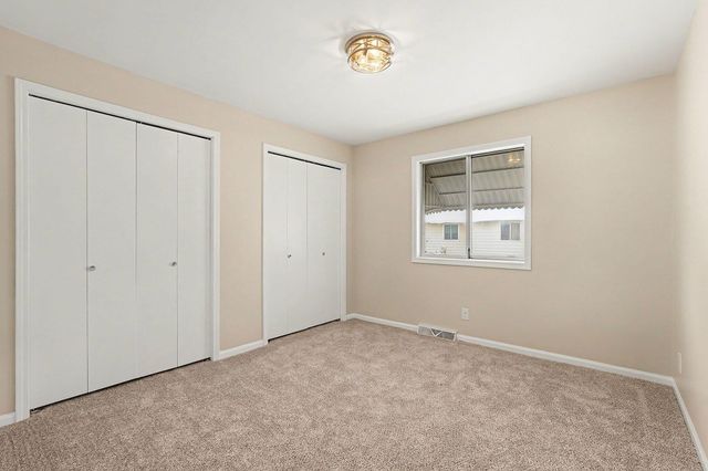 5671 Leisure South Drive Se, City Of Kentwood, MI 49548