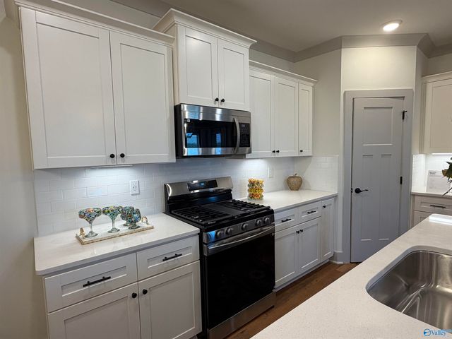 118 Applegrove Lane, Madison, AL 35757