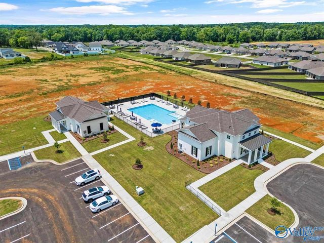 118 Applegrove Lane, Madison, AL 35757