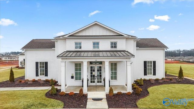 118 Applegrove Lane, Madison, AL 35757