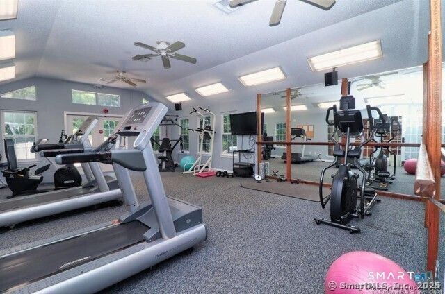 118 Carriage Crossing Lane 118, Middletown, CT 06457