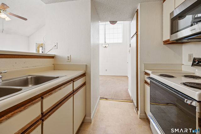 118 Carriage Crossing Lane 118, Middletown, CT 06457