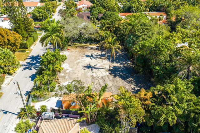 2880 Fairgreen Drive, Miami Beach, FL 33140