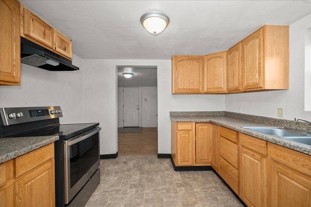 1507 W Chelan Ave, Spokane, WA 99205