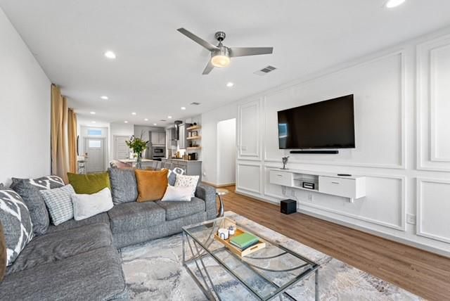 12600 Fleet River Road, Houston, TX 77047
