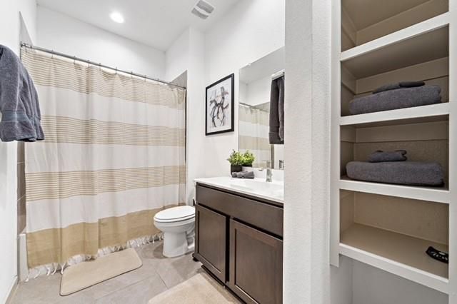 12600 Fleet River Road, Houston, TX 77047
