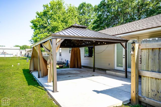 5503 southwest Drive, Jonesboro, AR 72404