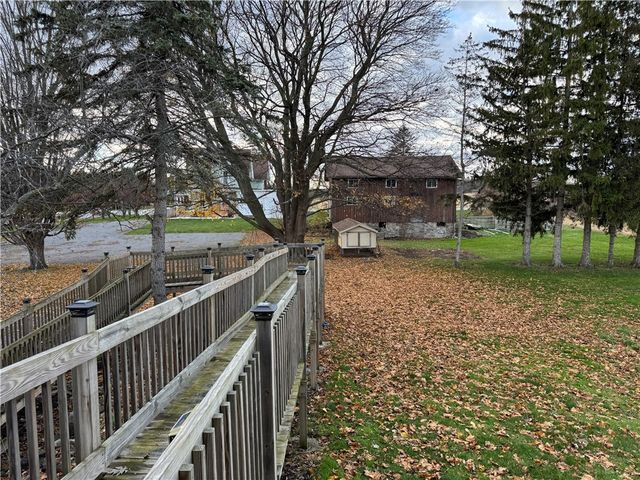 1400 Reed Road, Sweden, NY 14428