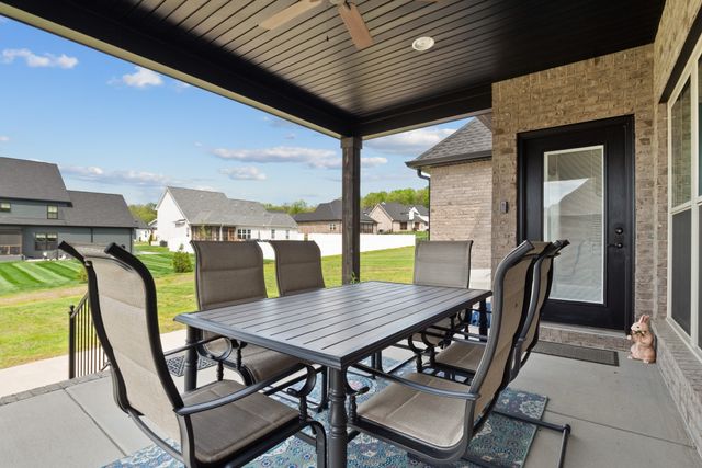 6916 Hiatus Ct, Murfreesboro, TN 37129