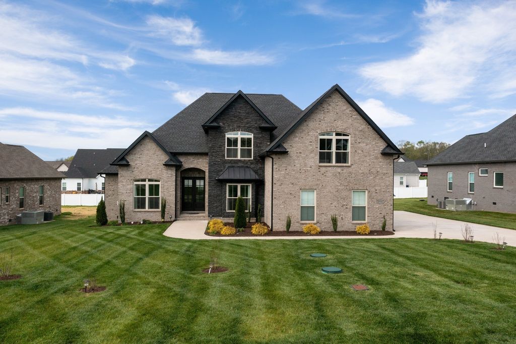 6916 Hiatus Ct, Murfreesboro, TN 37129