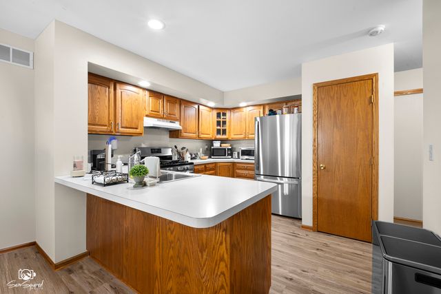 306 Grande Drive A, Minooka, IL 60447