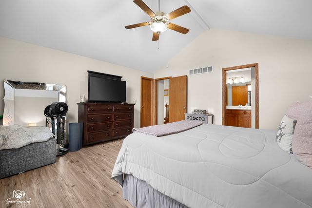 306 Grande Drive A, Minooka, IL 60447