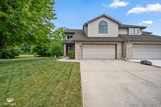 306 Grande Drive A, Minooka, IL 60447