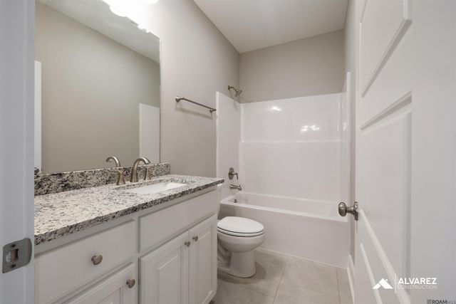 5643 Emmie Dr, Zachary, LA 70791