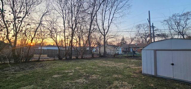 2926 Sussex Avenue, Markham, IL 60428