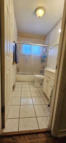 2926 Sussex Avenue, Markham, IL 60428