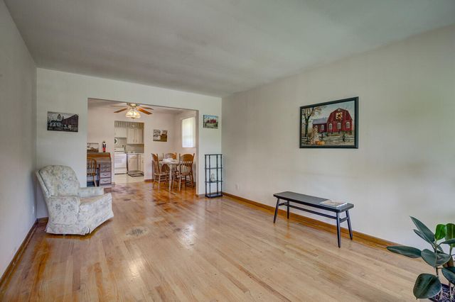 44 E 43rd Street, Latonia, KY 41015