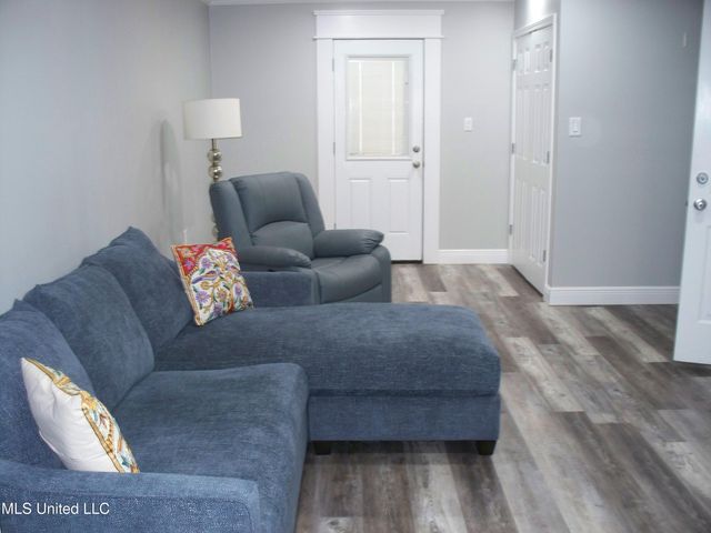 1220 Bienville Boulevard, Ocean Springs, MS 39564