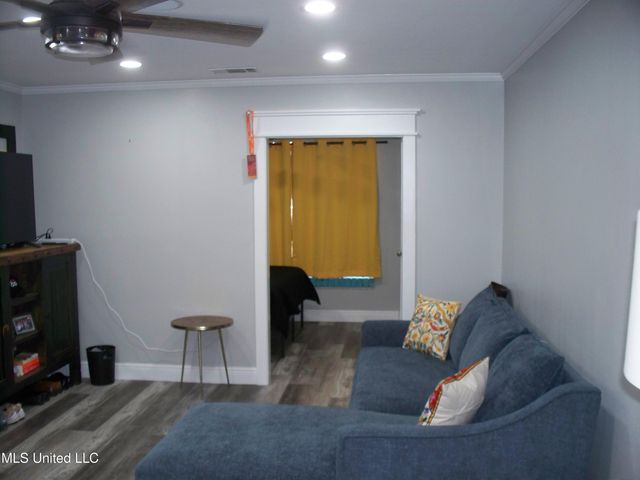 1220 Bienville Boulevard, Ocean Springs, MS 39564