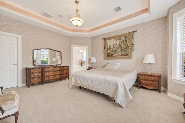 13 Wedgewood Boulevard, Conroe, TX 77304