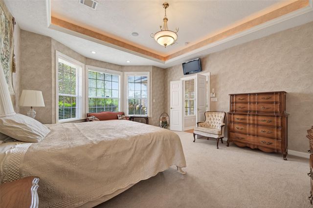 13 Wedgewood Boulevard, Conroe, TX 77304