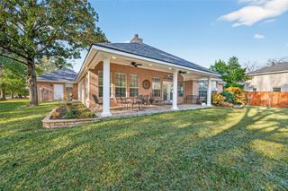 13 Wedgewood Boulevard, Conroe, TX 77304