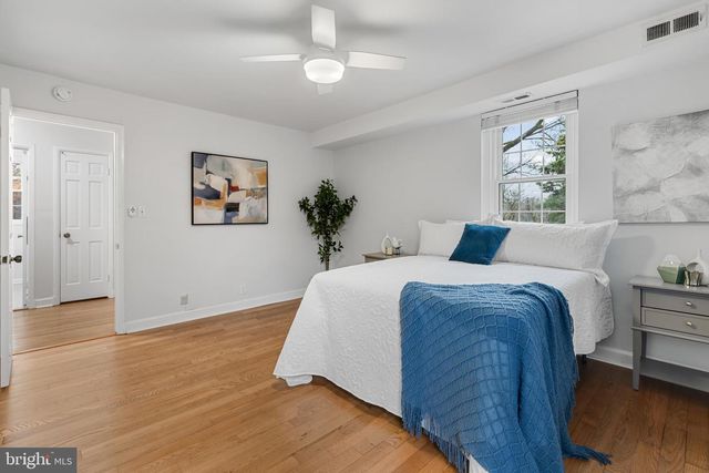 4628 31ST RD S, Arlington, VA 22206