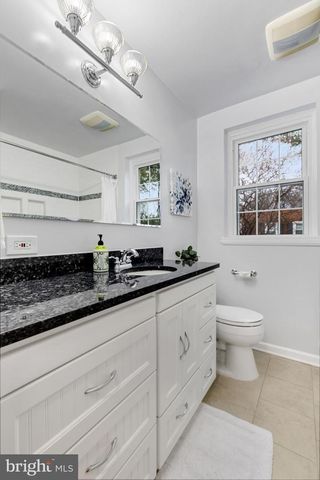 4628 31ST RD S, Arlington, VA 22206