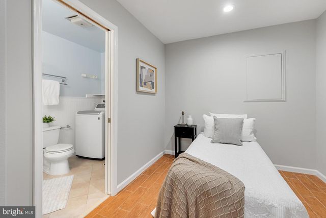 4628 31ST RD S, Arlington, VA 22206