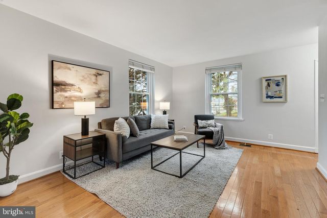 4628 31ST RD S, Arlington, VA 22206