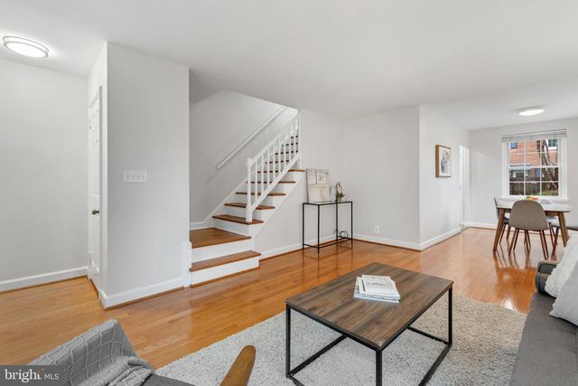 4628 31ST RD S, Arlington, VA 22206