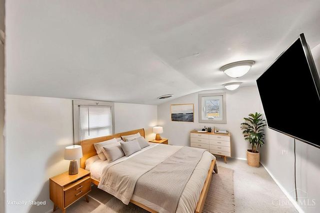 45 S Lake Avenue, Glendale, OH 45246