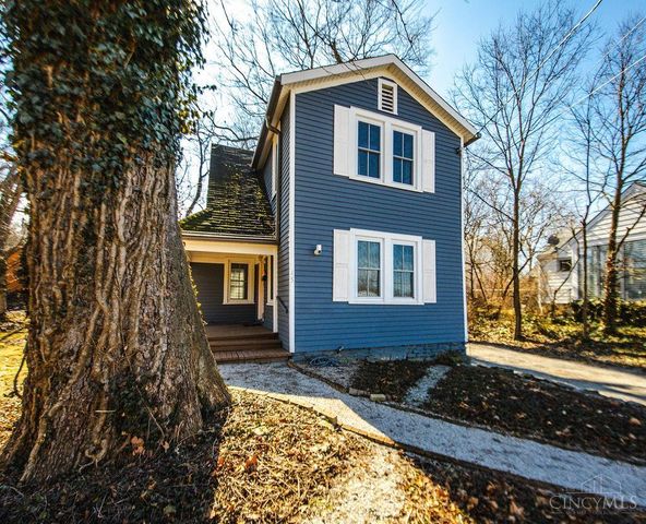 45 S Lake Avenue, Glendale, OH 45246