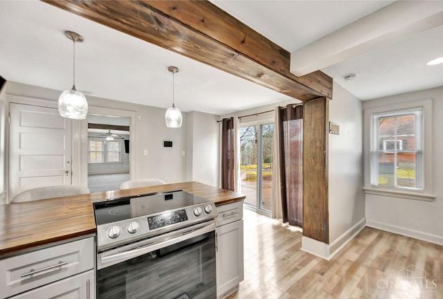 45 S Lake Avenue, Glendale, OH 45246