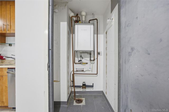 106-07 Northern Boulevard 5B, Corona, NY 11368