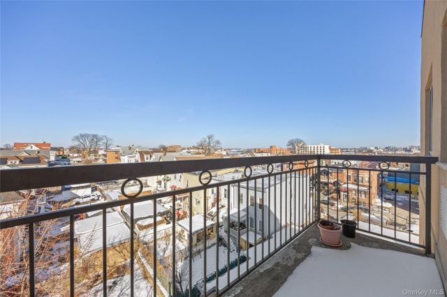 106-07 Northern Boulevard 5B, Corona, NY 11368