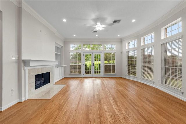 2416 Thorndon Park Court, League City, TX 77573