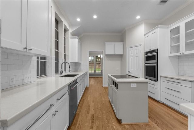 2416 Thorndon Park Court, League City, TX 77573