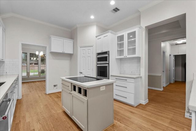 2416 Thorndon Park Court, League City, TX 77573
