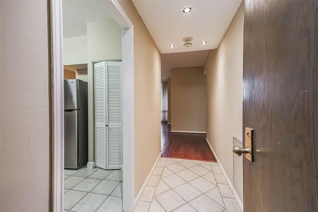 15 Greenway Plaza 5C, Houston, TX 77046