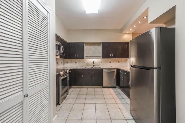 15 Greenway Plaza 5C, Houston, TX 77046
