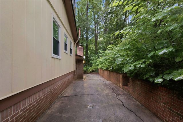 3969 Briaridge Circle, Doraville, GA 30340