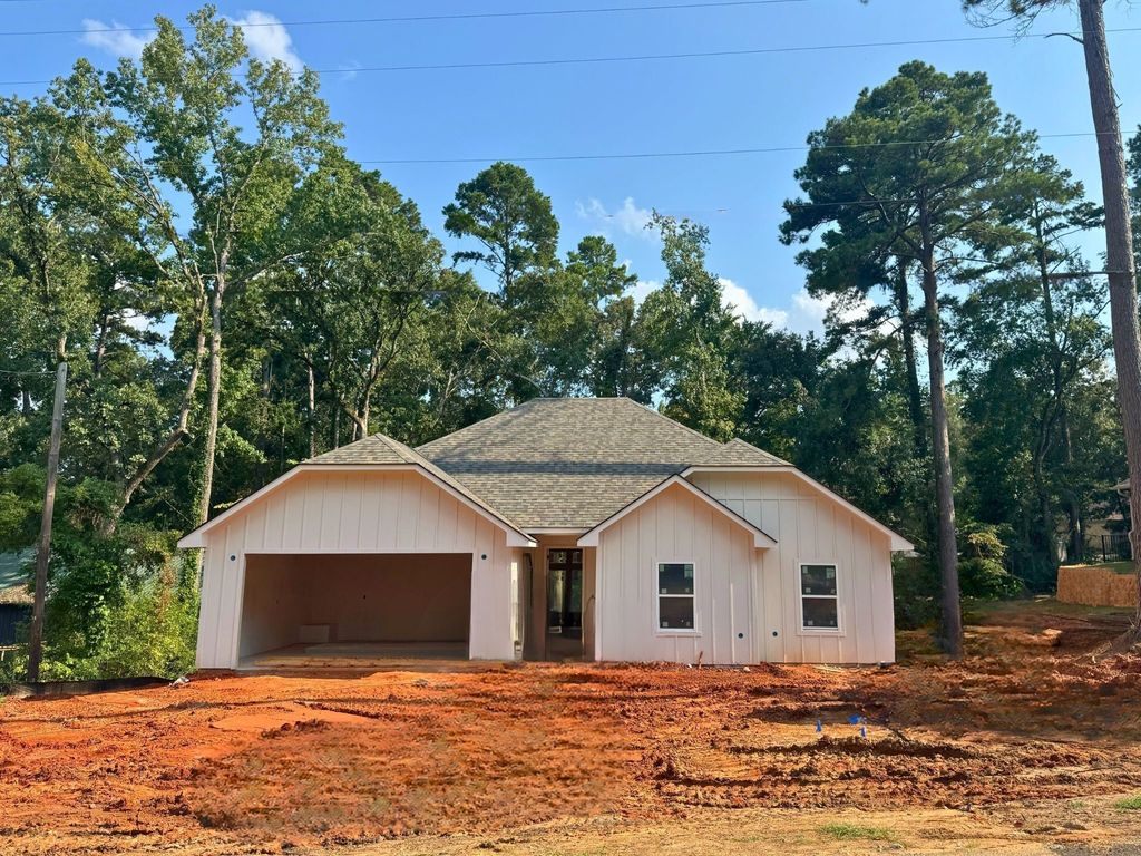 1610 Pineview Lane, Hideaway, TX 75771