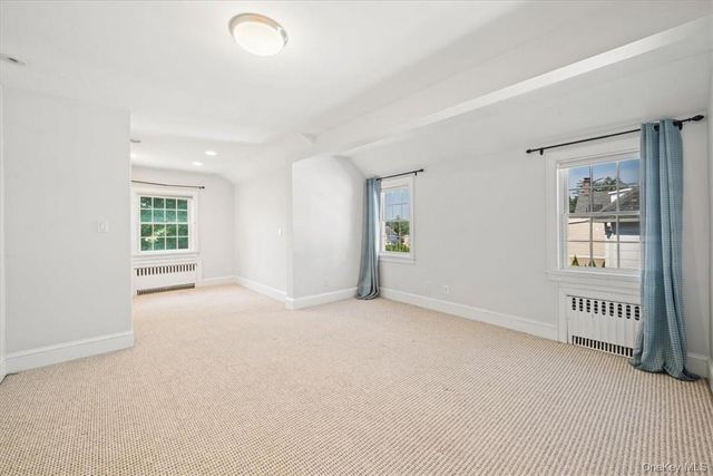 72 Grand Boulevard, Scarsdale, NY 10583
