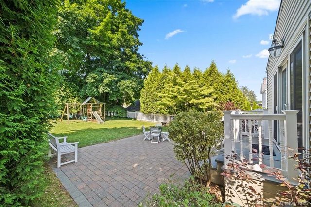 72 Grand Boulevard, Scarsdale, NY 10583