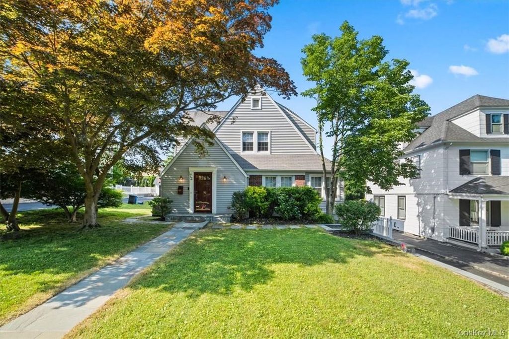 72 Grand Boulevard, Scarsdale, NY 10583