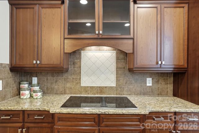 146 Orchard Farm Lane, Mooresville, NC 28117