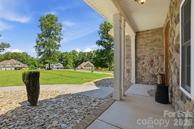 146 Orchard Farm Lane, Mooresville, NC 28117