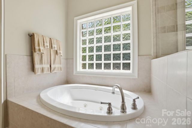 146 Orchard Farm Lane, Mooresville, NC 28117